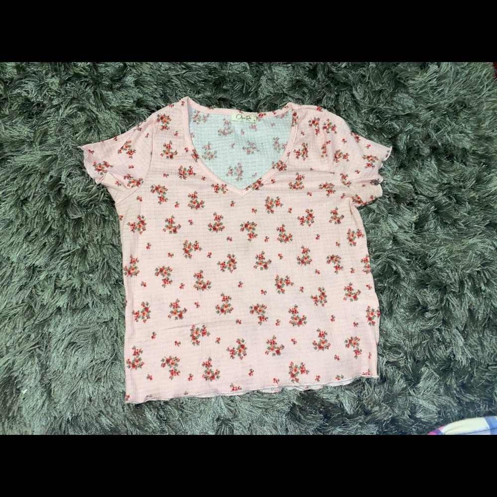 Lettuce Edge Top